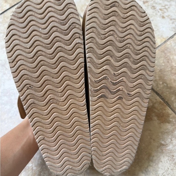 Madden Girl Cutie Pie Platform Clogs - Picture 3 of 4